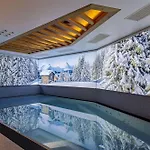 Postresidenz Am Hotel Arosa