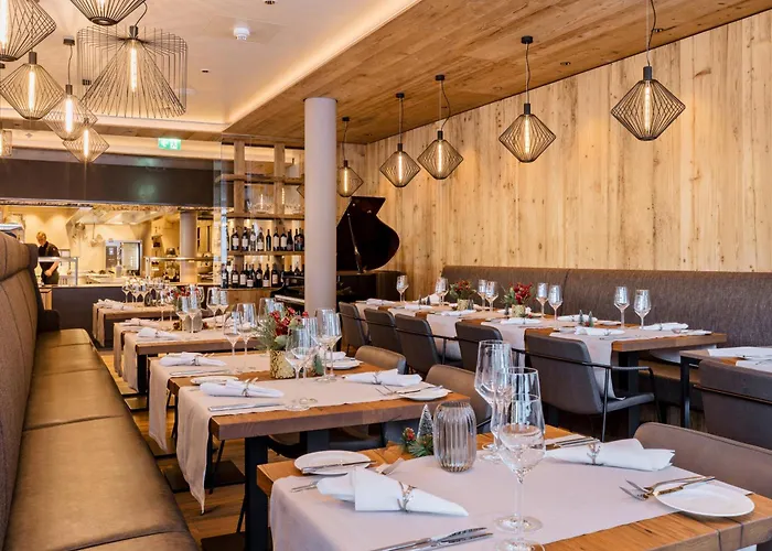 Postresidenz Am 4* ארוזה