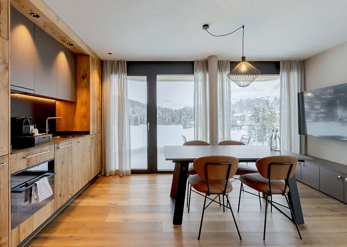 Postresidenz Am Szálloda Arosa